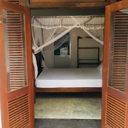 Mirewon Guest Hotel Weligama Buitenkant foto