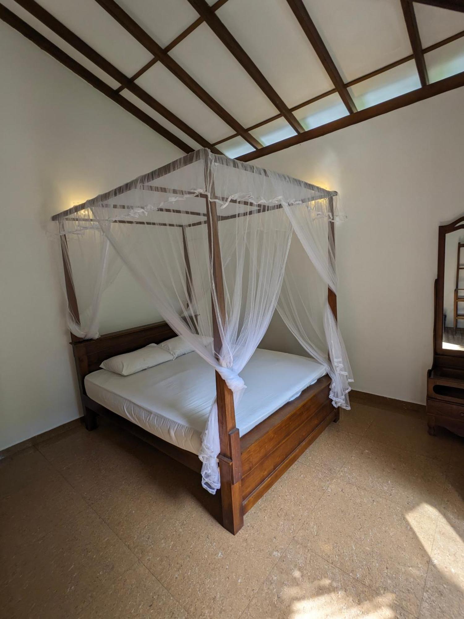 Mirewon Guest Hotel Weligama Buitenkant foto