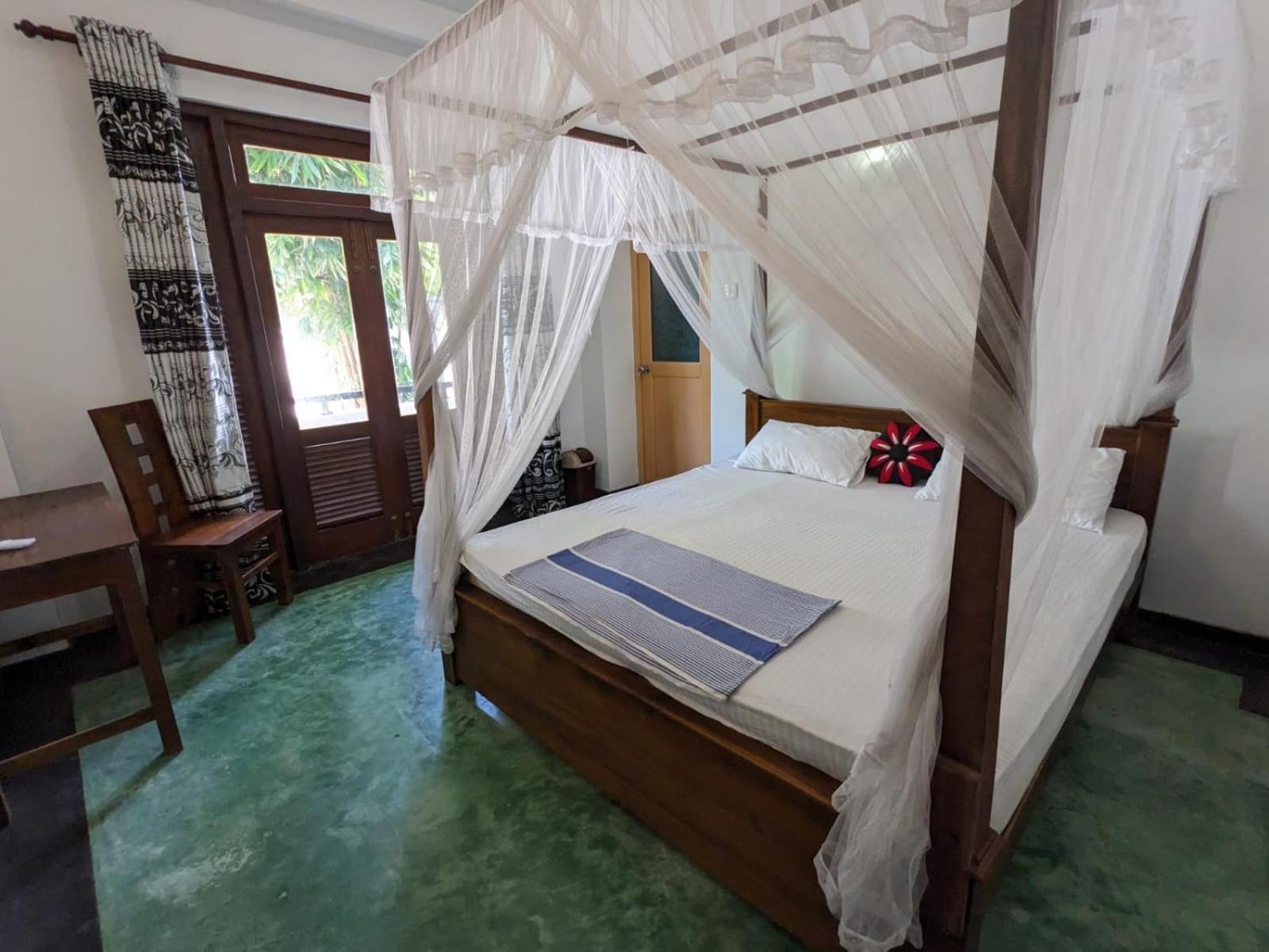 Mirewon Guest Hotel Weligama Buitenkant foto